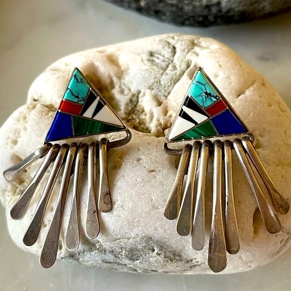 Vintage Zuni Native American Dangle Earrings - Picture 10 of 12